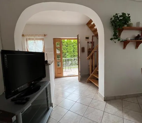 Apartment Balatonfenyves