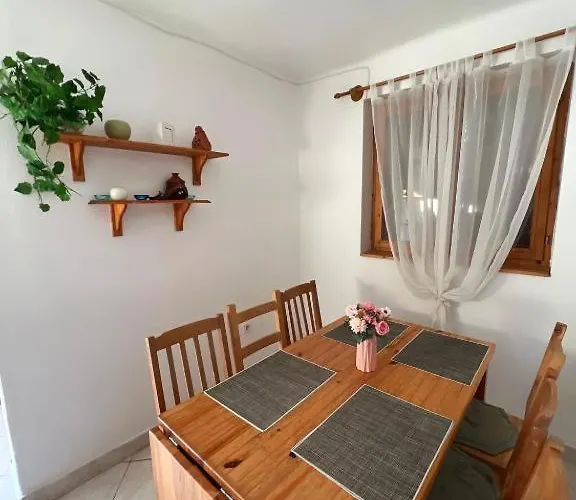 Apartment Balatonfenyves Дом отдыха