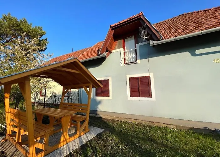 Дом отдыха Apartment Balatonfenyves